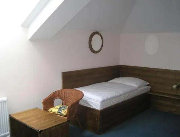 Hotel Dakol *